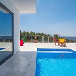 וילה İslamlar 1 Bedroom Secluded With Private Pool Hot Tub *