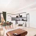İslamlar 1 Bedroom Secluded With Private Pool Hot Tub Калкан