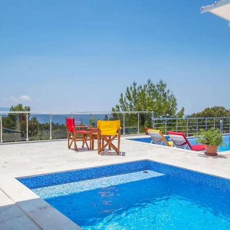 İslamlar 1 Bedroom Secluded With Private Pool Hot Tub Вилла